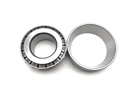 Cuscinetti a rulli conici in acciaio cromato 30207 per macchine per l'automotive e la costruzione
