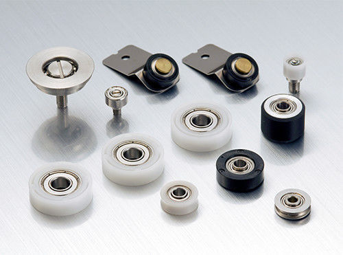 625 Cuscinetti a sfera in plastica ad alto attrito Sottili di gomma a forma di U Tipo ZZ 5*16*5mm