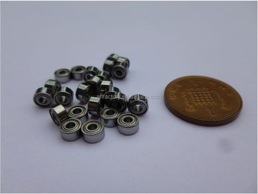 Vibrazione V1 V2 V3 Piccolo cuscinetto a sfera a scanalatura profonda 682X con classificazione di precisione P0 P6 P5 P4 P2