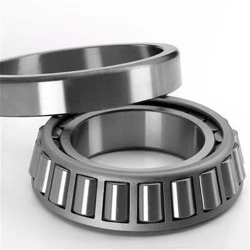 P5 Indice di precisione Cuscinetti a rulli conichi in acciaio cromo GCr15 TR090704 per laminatoio